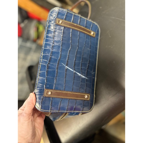 Dooney and Bourke Handbag - Picture 3 of 10